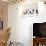 Port Apartment
