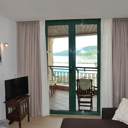 Port Apartment Baltschik