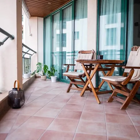 Port Apartment Baltschik